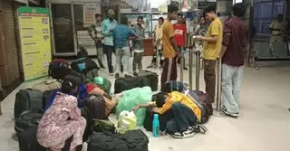 ভারতে পাচার ১৪ জনকে বেনাপোল বন্দরে ফেরত